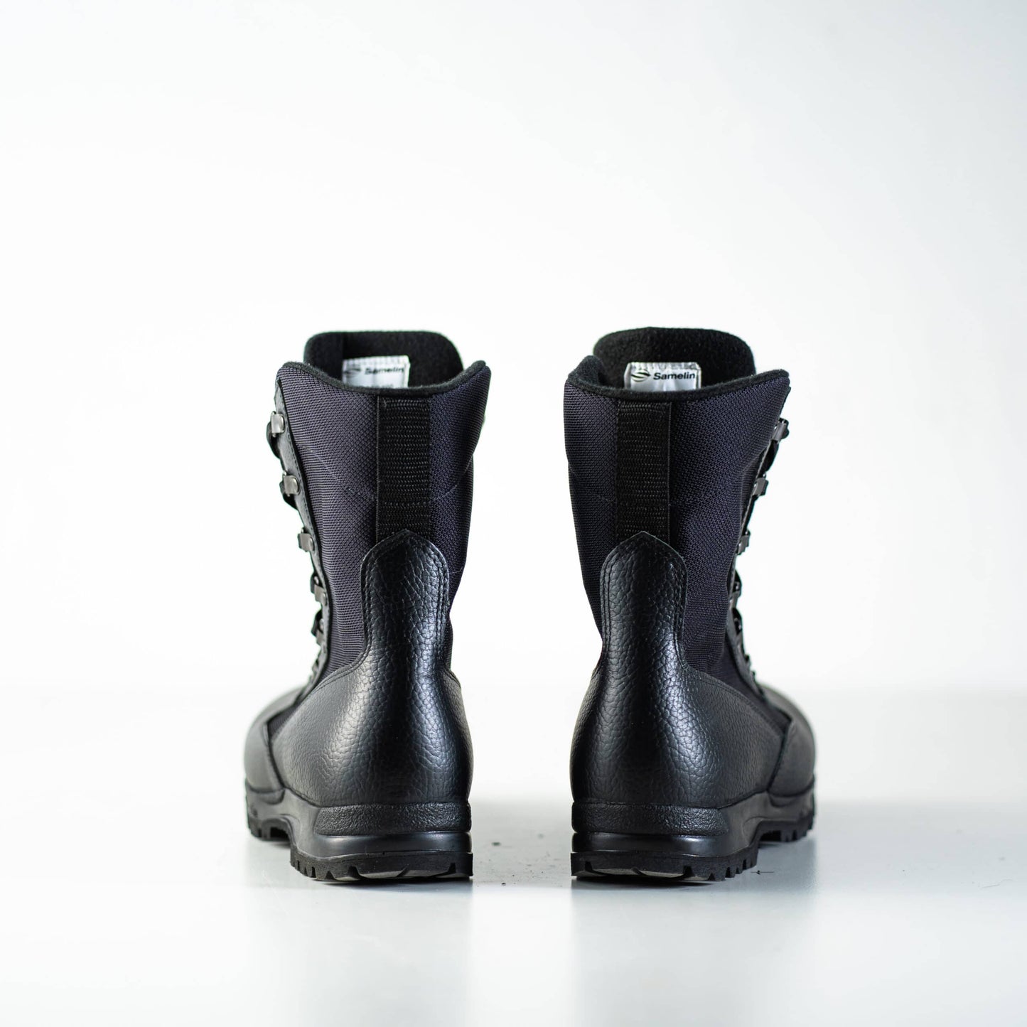 598 Desert Boots Davos - Black-The Urban Outpost