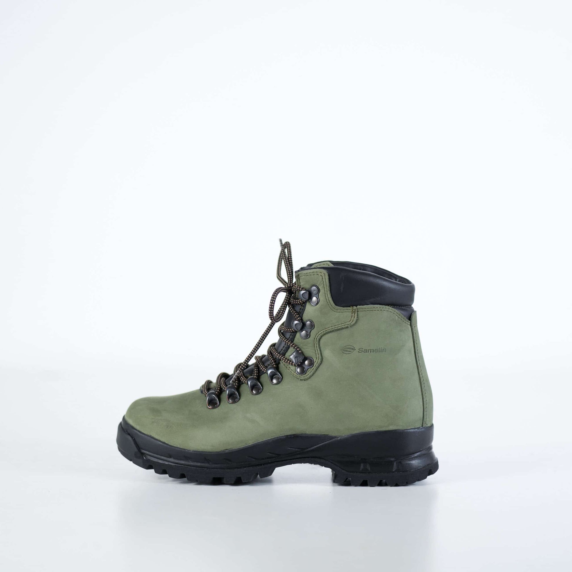 5531 Firtree Hiking Boots-The Urban Outpost