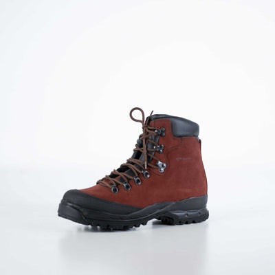 553P Rosso Aragosta Hiking Boots in waterproof nubuck leather for Nordic climate hiking.
