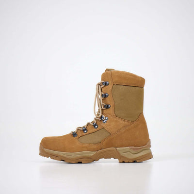 Latvian Army Combat Boots 583 355 500, made of water-repellent leather and textile, featuring a durable sole.