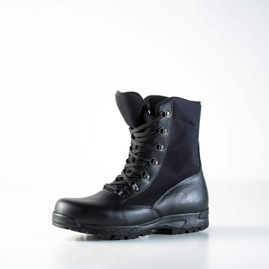 598 Desert Boots Davos - Black-The Urban Outpost