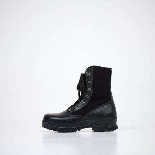 598 Desert Boots Vibram - Black-The Urban Outpost